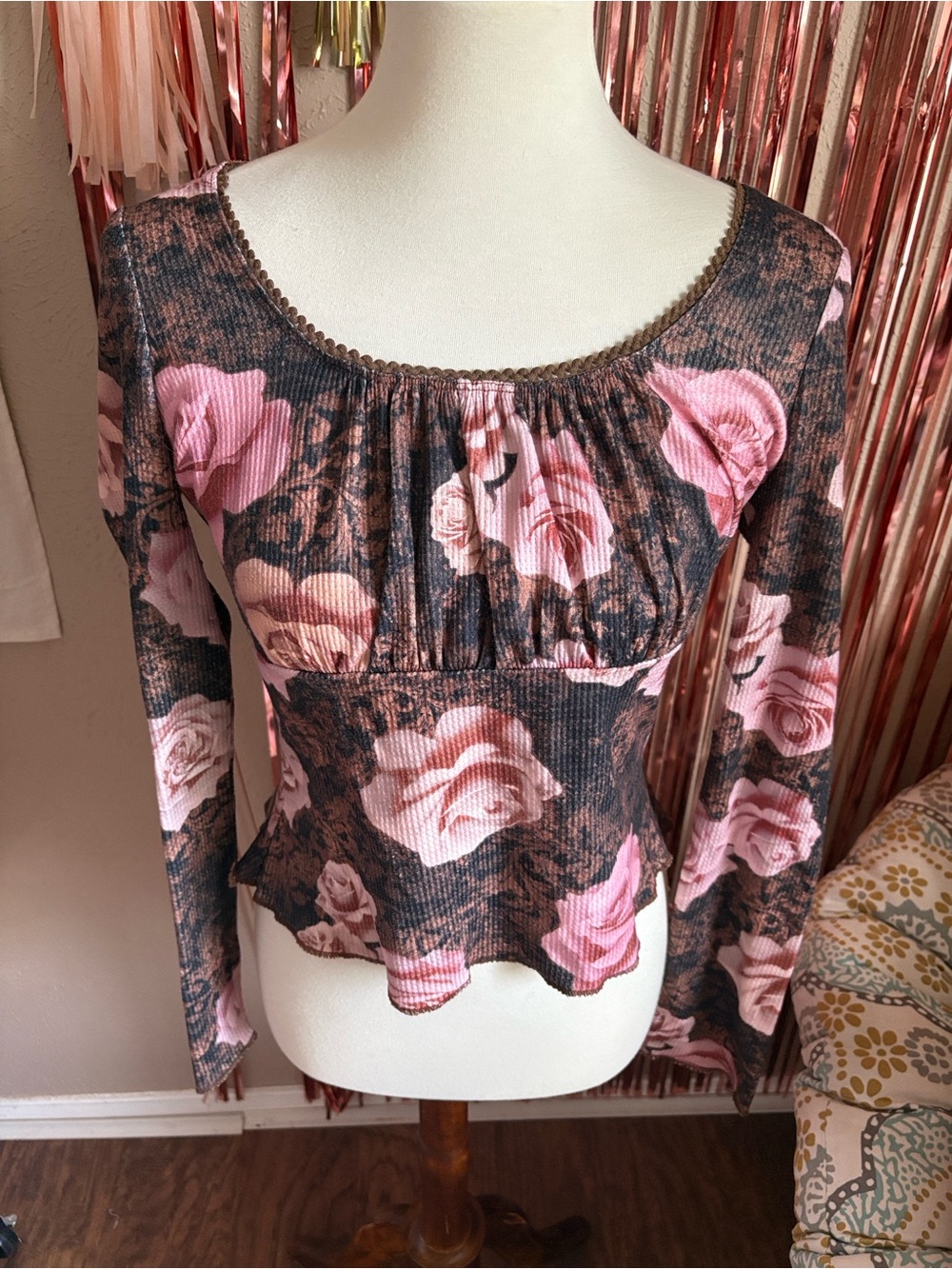 Delia’s by Dolls Kill HAZY MEMORIES LONG SLEEVE TOP